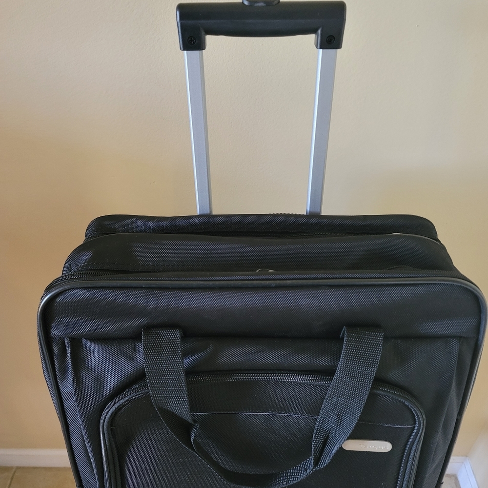 Targus Leather Computer Travel Bag
